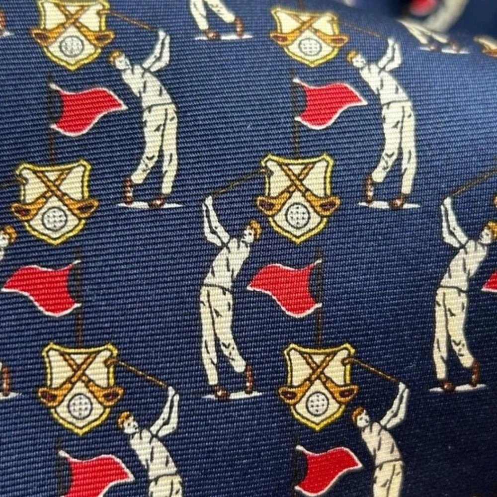 Vintage The Custom Shop Shirtmakers Silk Tie Navy Blue‎ Golf Novelty Print USA